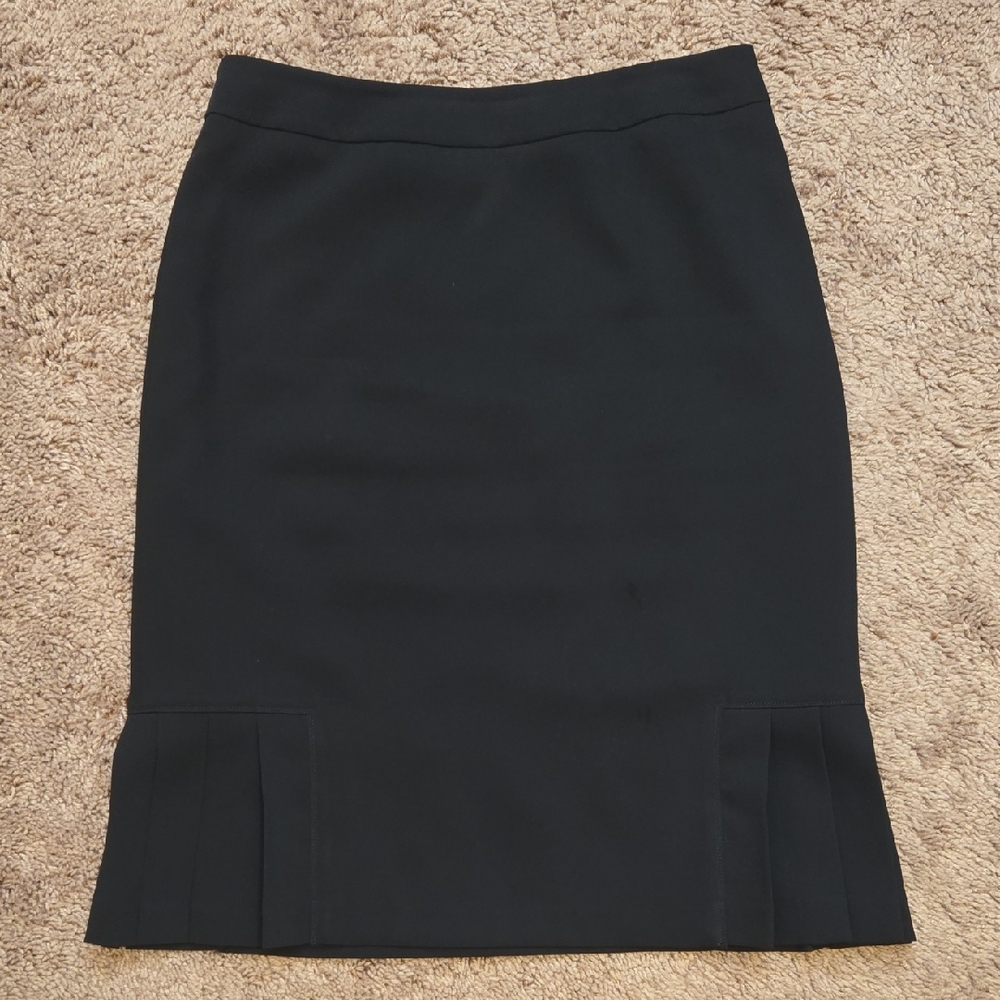 NWOT Black Pencil Skirt Classic Work Office Teacher Capsule Wardrobe Preppy New